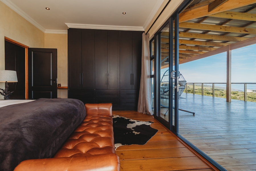 4 Bedroom Property for Sale in Hansmoeskraal A H Western Cape